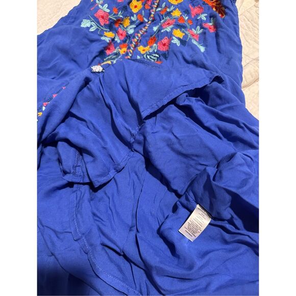 Sundance Life if Light Floral bird Embroidered dress - Picture 3 of 14